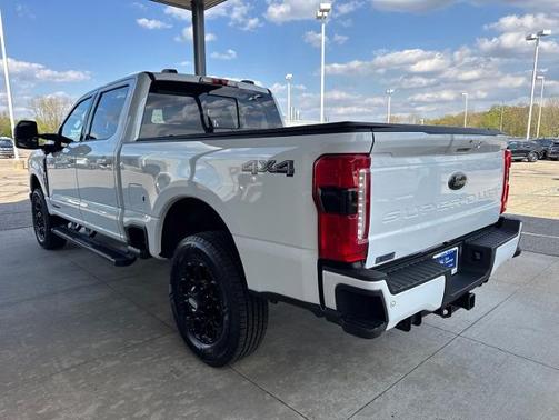 OXFORD WHITE 2023 Ford F-250 XLT