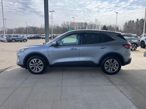 ICED BLUE SILVER METALLIC 2022 Ford Escape SEL