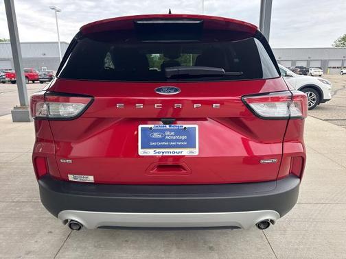2020 Ford Escape SE SPORT