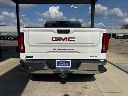 2019 GMC Sierra 1500 SLT