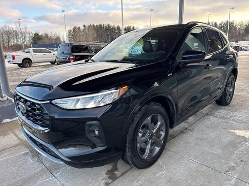 2024 Ford Escape ST-LINE SELECT