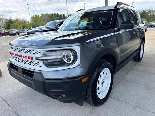 CARBONIZED GRAY METALLIC 2025 Ford Bronco Sport HERITAGE