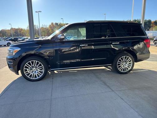 2022 Ford Expedition PLATINUM