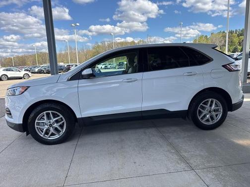 OXFORD WHITE 2024 Ford Edge SEL