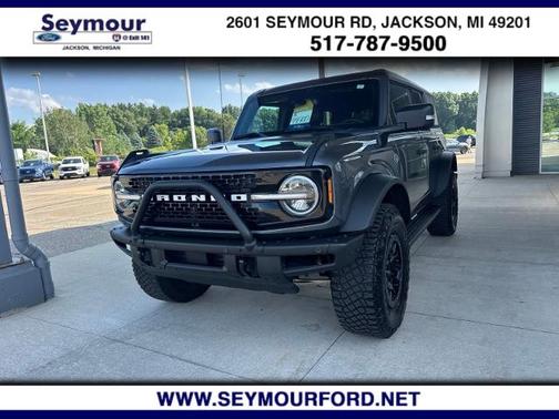 CARBONIZED GRAY METALLIC 2023 Ford Bronco WILDTRAK