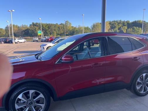 2023 Ford Escape PLATINUM