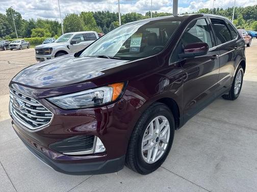 2022 Ford Edge SEL