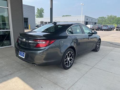 2017 Buick Regal TURBO SPORT TOURING