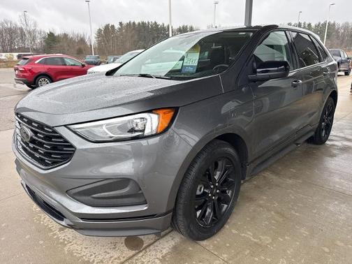 2023 Ford Edge SE