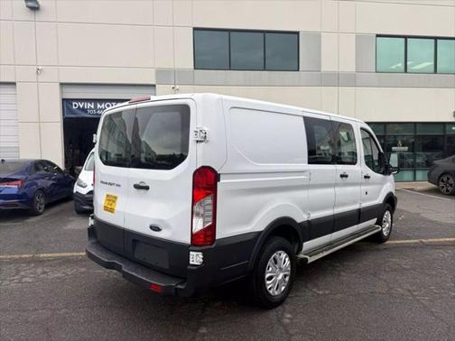 2015 Ford Transit-250 Base