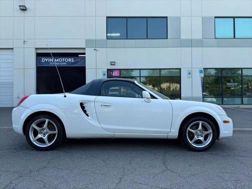 2003 Toyota MR2 Spyder Convertible 2D