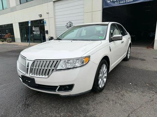 2010 Lincoln MKZ Base