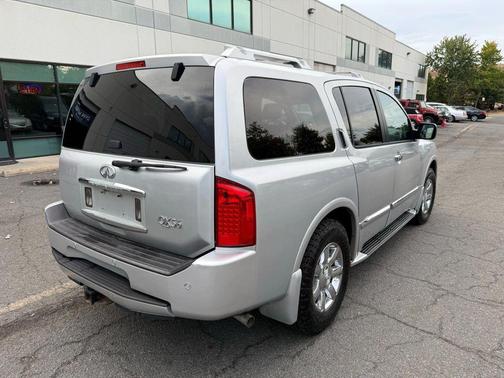 2006 INFINITI QX56 Base