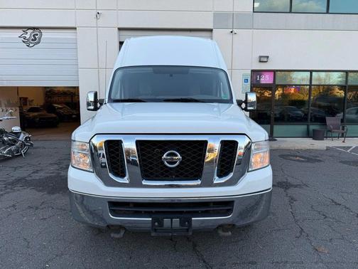 2013 Nissan NV Cargo NV2500 HD SV V8