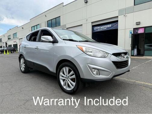 Diamond Silver 2013 Hyundai TUCSON Limited