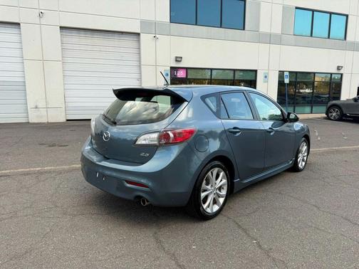 2011 Mazda Mazda3 s Grand Touring