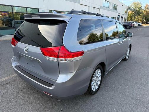 2011 Toyota Sienna Limited