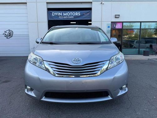 2011 Toyota Sienna Limited