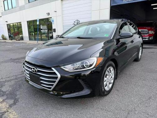 2018 Hyundai ELANTRA SE