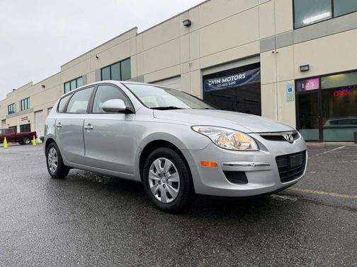 Silver 2010 Hyundai ELANTRA GLS