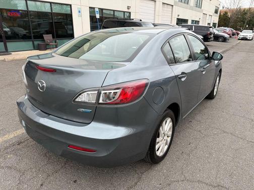 2013 Mazda Mazda3 i Touring