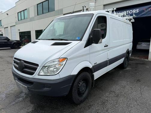Arctic White 2012 Mercedes-Benz Sprinter 2500