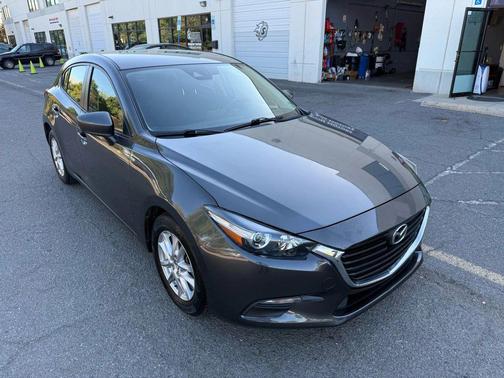 2018 Mazda Mazda3 Sport