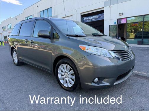 Predawn Gray Mica 2014 Toyota Sienna XLE