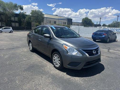2016 Nissan Versa 1.6 SV