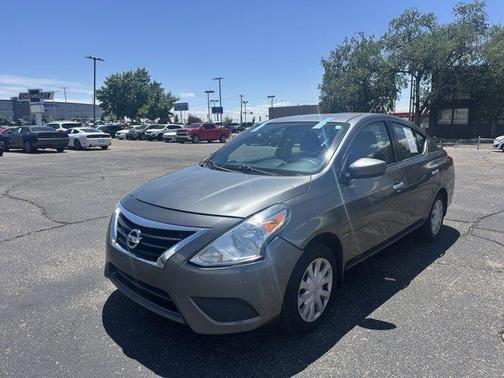 2016 Nissan Versa 1.6 SV