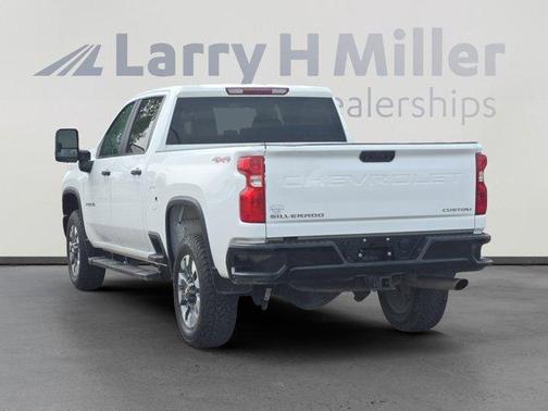 2022 Chevrolet Silverado 2500 Custom