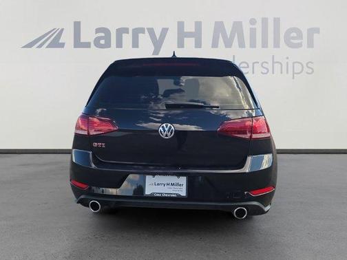2021 Volkswagen Golf GTI 2.0T SE