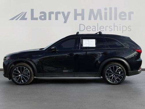 2025 Mazda CX-70 PHEV Premium Package