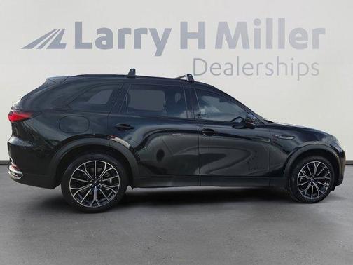 2025 Mazda CX-70 PHEV Premium Package