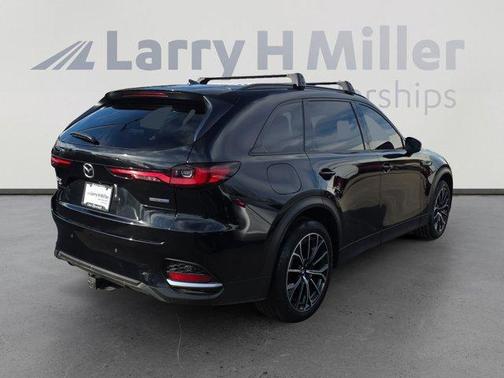 2025 Mazda CX-70 PHEV Premium Package