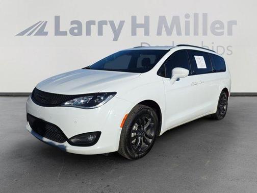 2020 Chrysler Pacifica Launch Edition