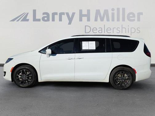 2020 Chrysler Pacifica Launch Edition