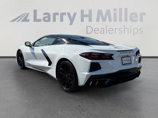 2024 Chevrolet Corvette Stingray w/2LT