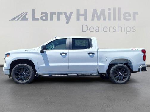 2025 Chevrolet Silverado 1500 Custom