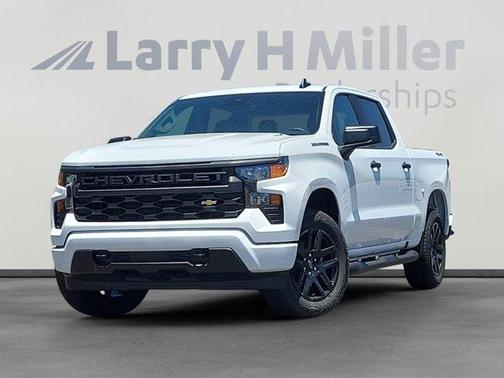 2025 Chevrolet Silverado 1500 Custom