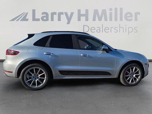 2016 Porsche Macan Turbo