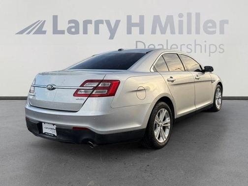 2014 Ford Taurus SEL