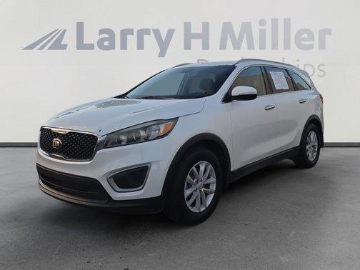 2018 Kia Sorento LX