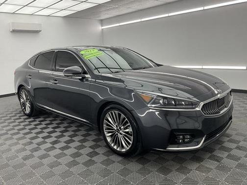 2019 Kia Cadenza Limited