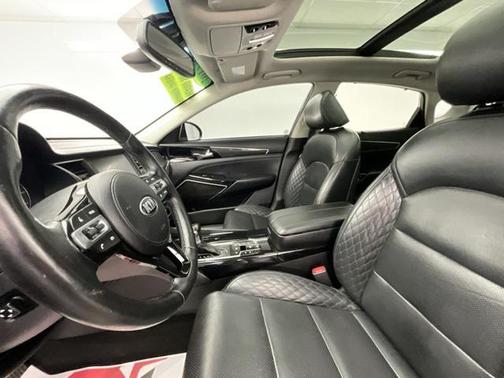 2019 Kia Cadenza Limited