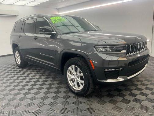 Baltic Gray Metallic Clearcoat 2023 Jeep Grand Cherokee L Limited