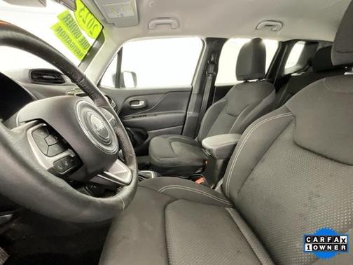 2023 Jeep Renegade Altitude
