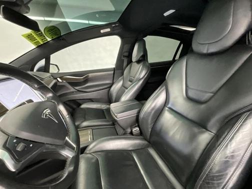 2016 Tesla Model X 90D