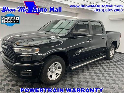 Diamond Black Crystal Pearlcoat 2025 RAM 1500 Big Horn/Lone Star