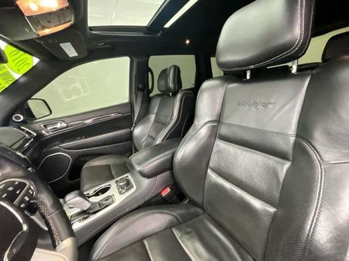 2016 Jeep Grand Cherokee SRT